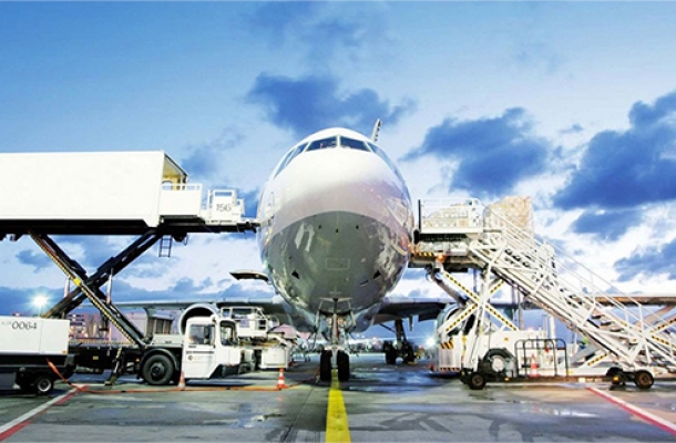 Tuyển dụng Đối tác Phát triển Diễn đàn